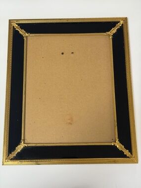 VTG Art Deco Brass Easel Black Gold Ornate Picture Frame 10x12 (8X10”)